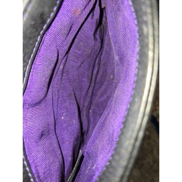 Black Genuine soft Leather Purse Purple Stitching Gold-Tone Accent Snap Closure - Picture 5 of 7